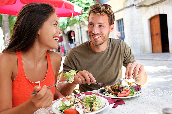 dining couple